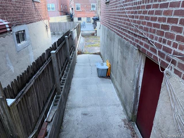 Single Family Harding  Bronx, NY 10465, MLS-950191-20