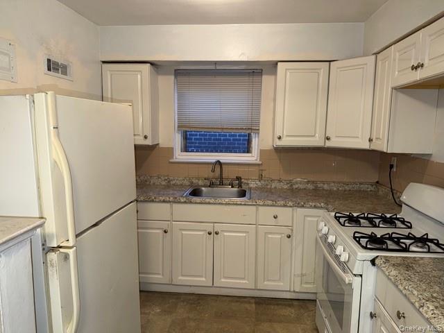 Single Family Harding  Bronx, NY 10465, MLS-950191-7