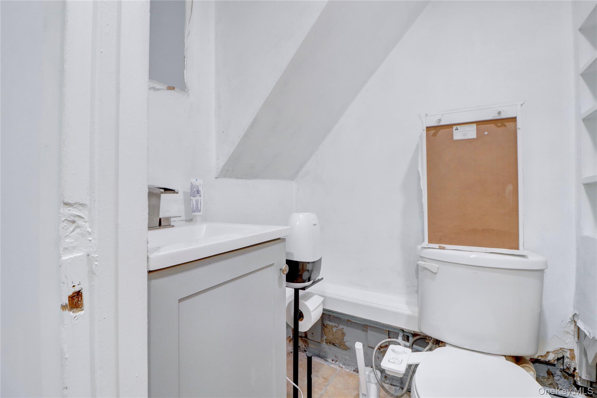 Single Family 145th  Queens, NY 11436, MLS-950192-16