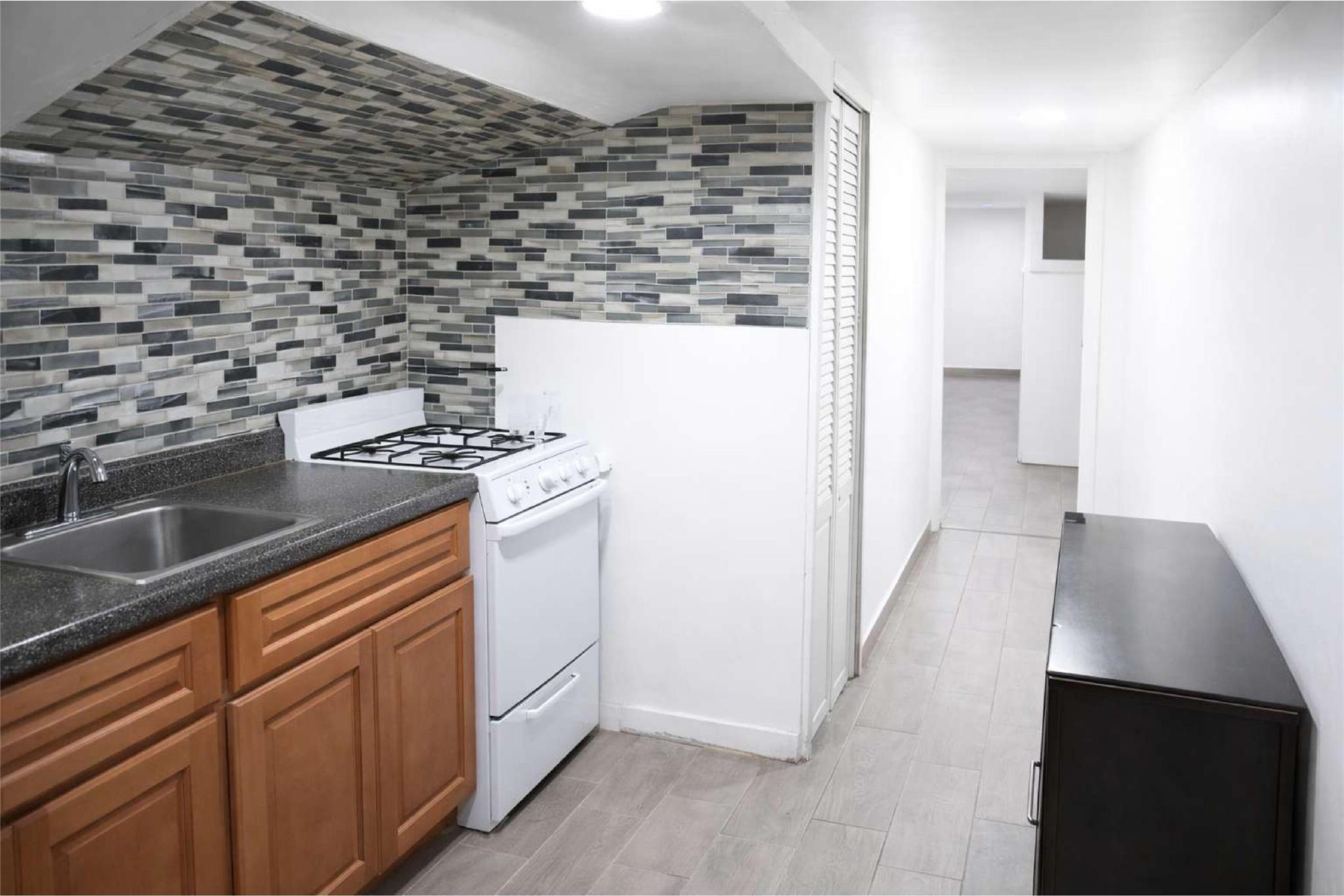 Single Family 79th  Queens, NY 11421, MLS-950196-4