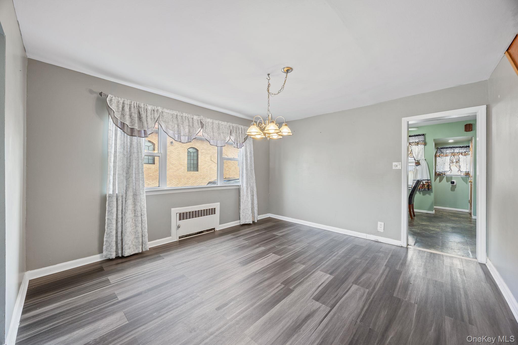 Single Family Bristol  Queens, NY 11417, MLS-950208-9