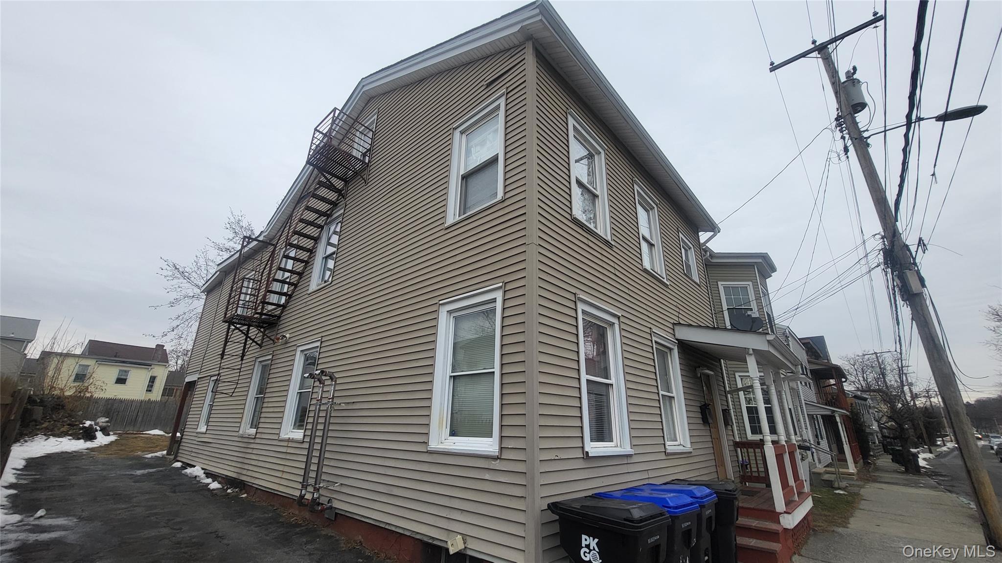 Single Family Catharine  Dutchess County, NY 12601, MLS-950213-25