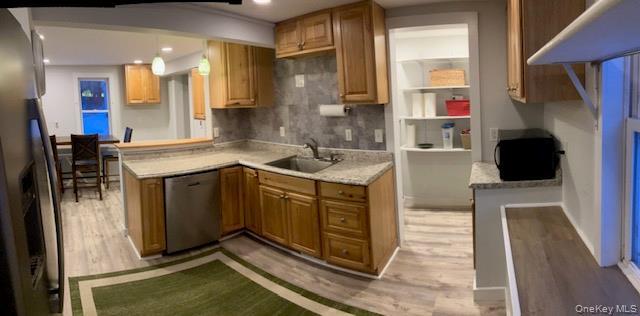 Single Family Cottekill  Ulster County, NY 12419, MLS-950216-8