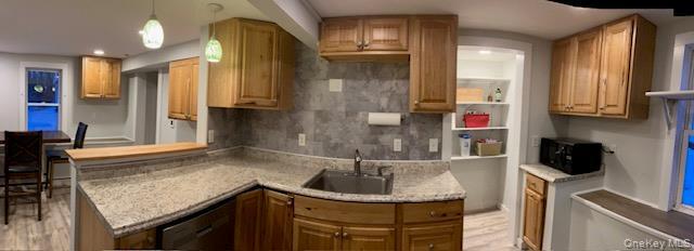 Single Family Cottekill  Ulster County, NY 12419, MLS-950216-9