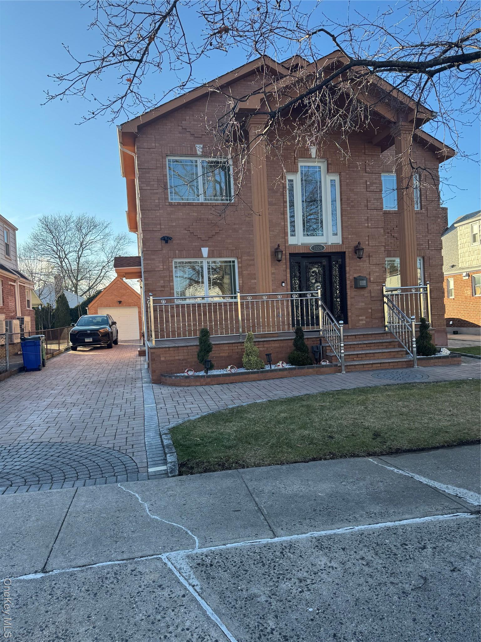 Single Family 250th  Queens, NY 11426, MLS-950227-2