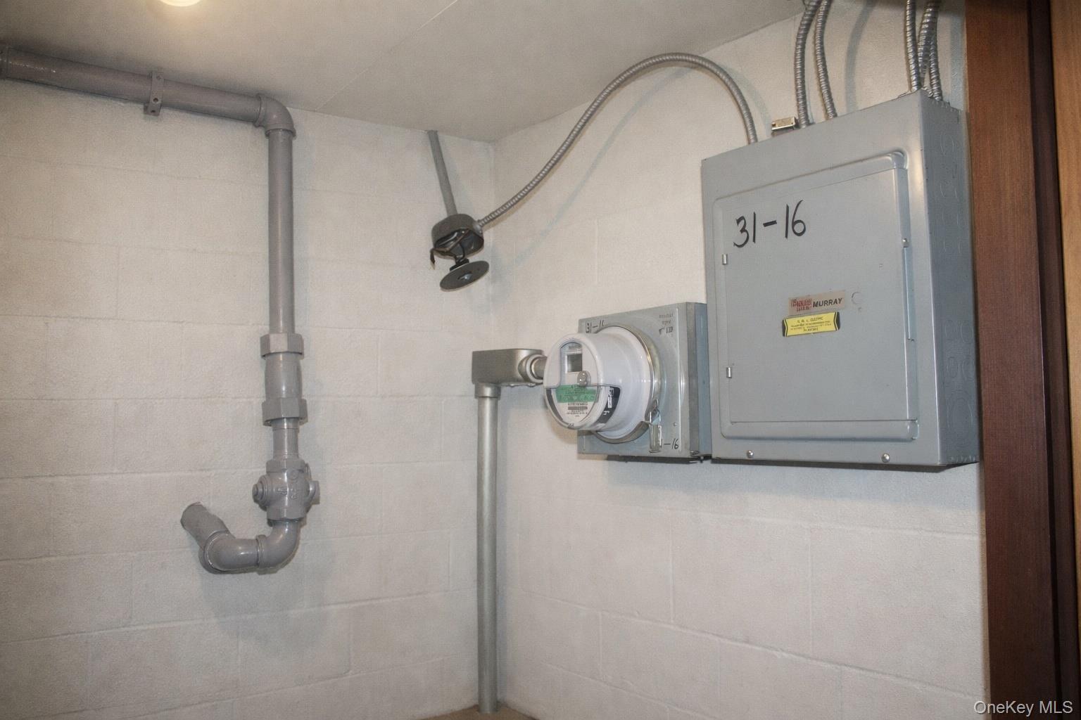 Single Family 226th  Queens, NY 11413, MLS-950228-10