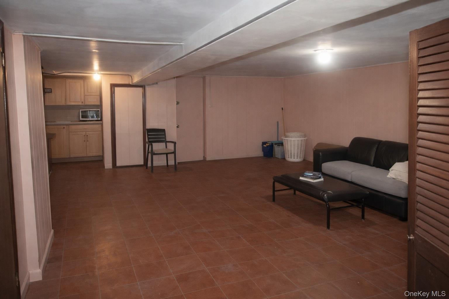 Single Family 226th  Queens, NY 11413, MLS-950228-9