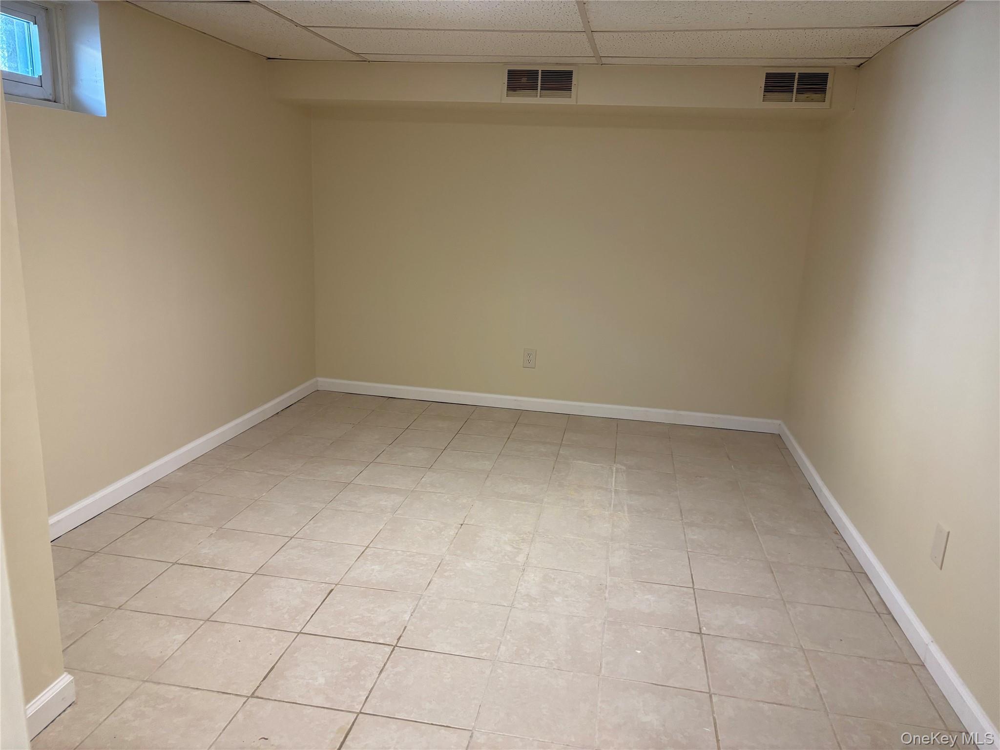 Single Family 221st Queens, NY 11413, MLS-950230-22