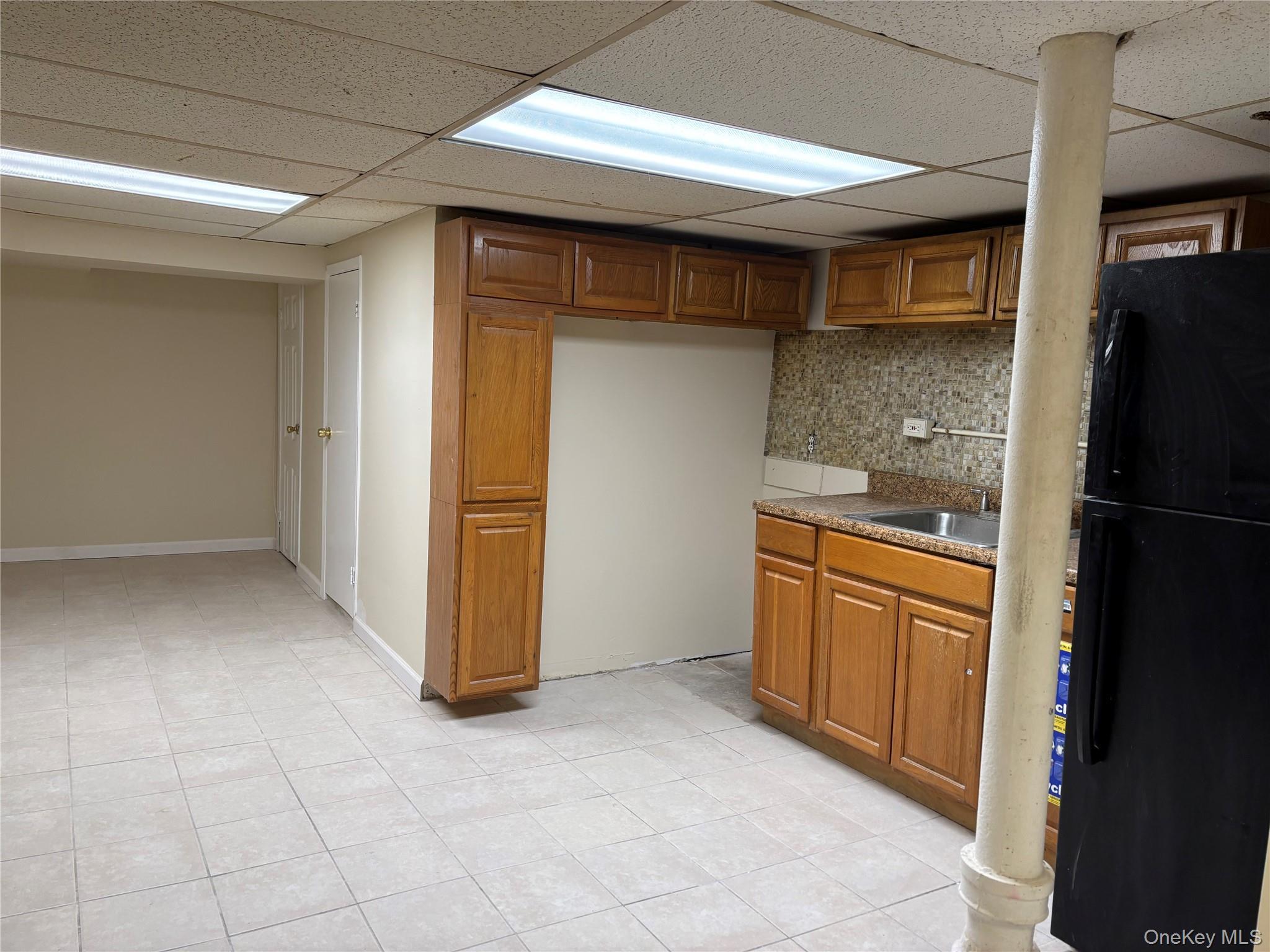 Single Family 221st  Queens, NY 11413, MLS-950230-35