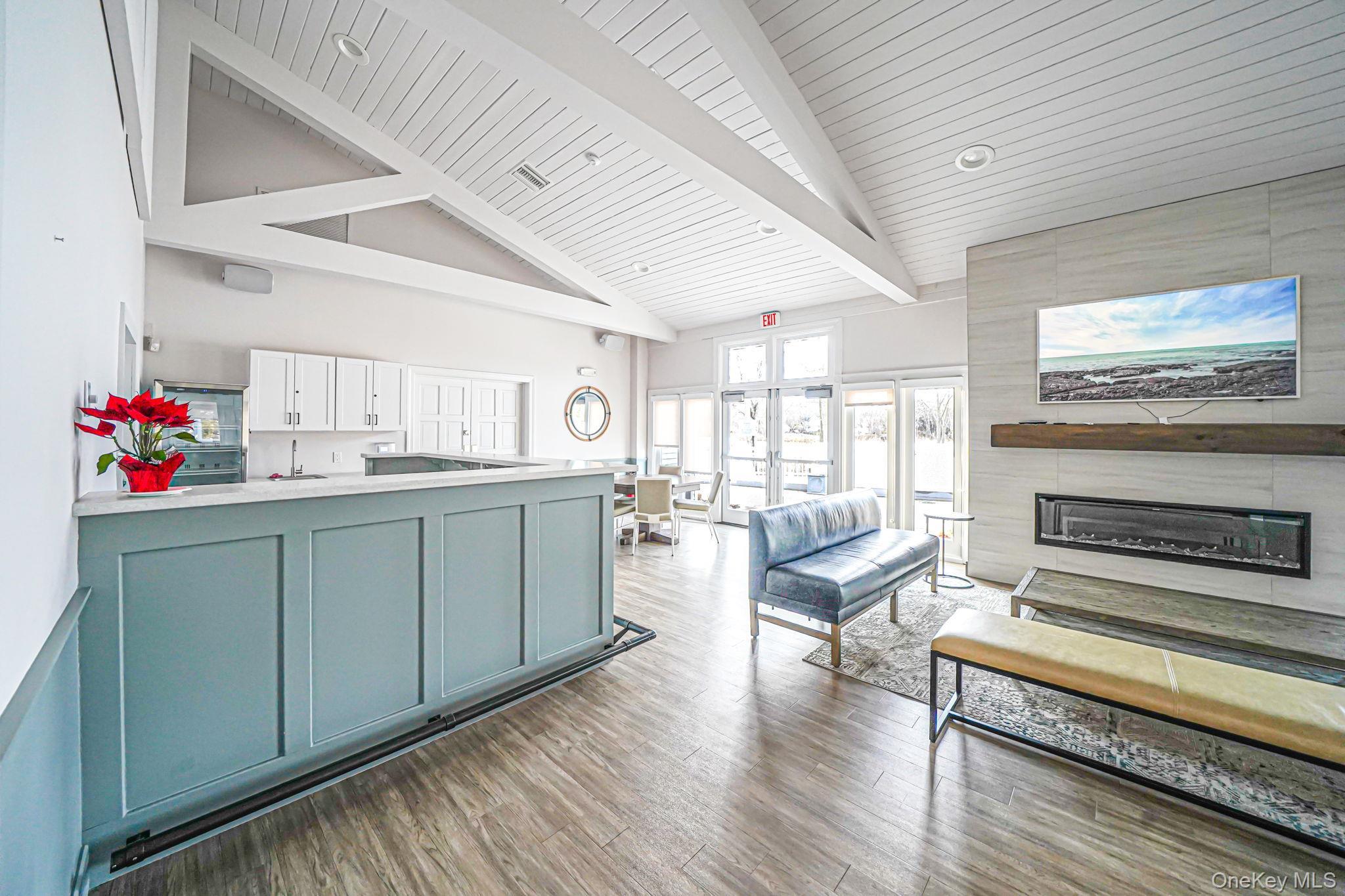 Condo Mirror Pond  Suffolk County, NY 11955, MLS-950265-26