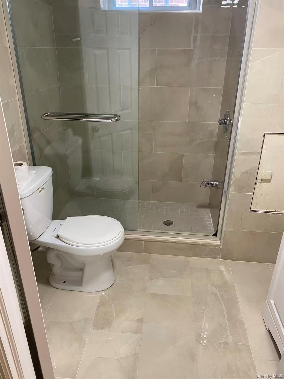 Single Family 210th  Queens, NY 11364, MLS-950280-8