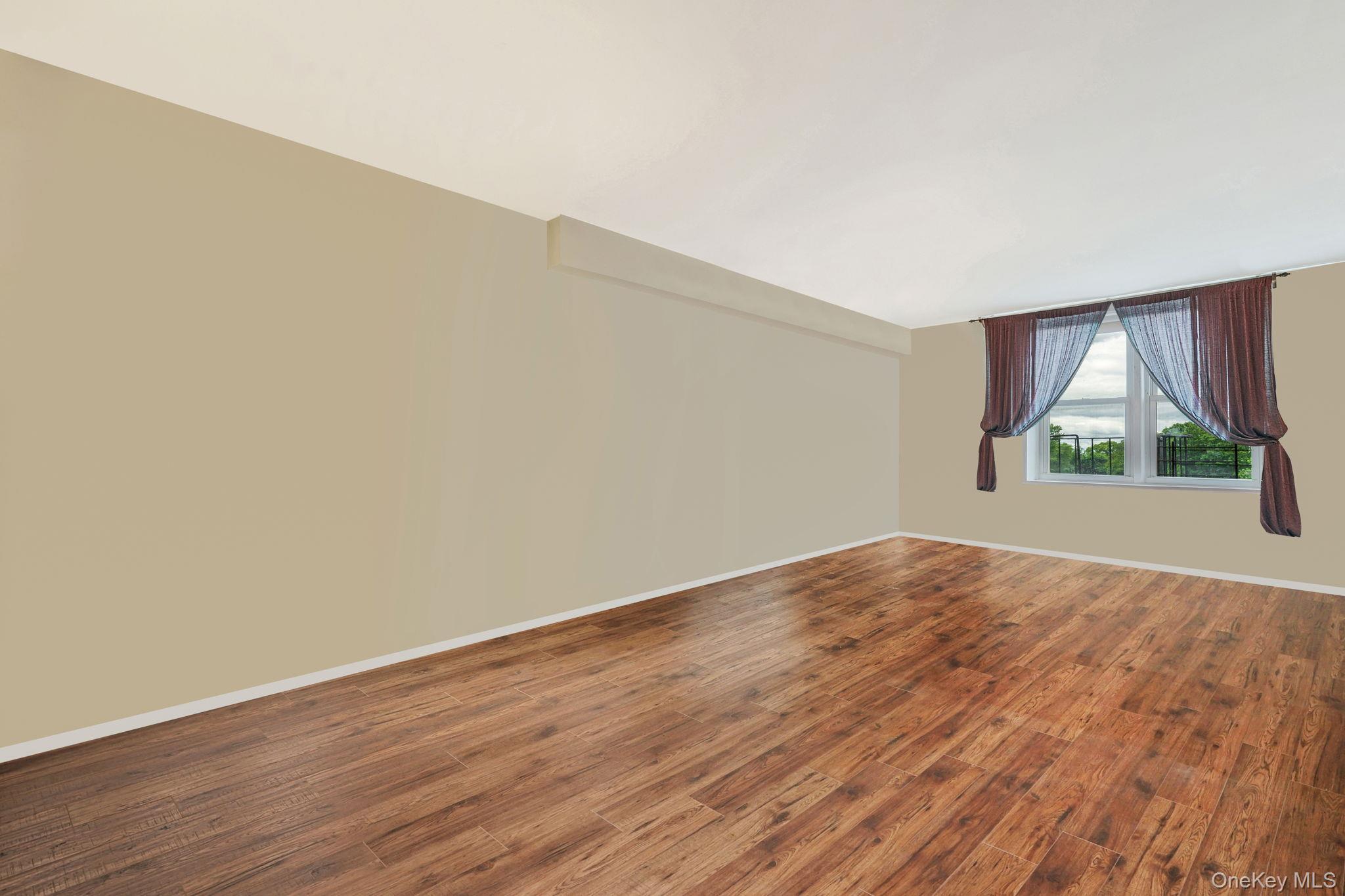 Coop Little Neck  Queens, NY 11362, MLS-950294-14