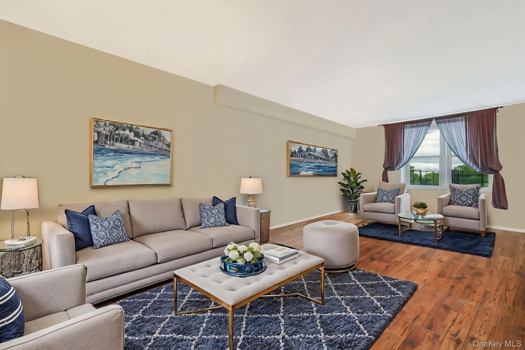 Coop Little Neck  Queens, NY 11362, MLS-950294-15