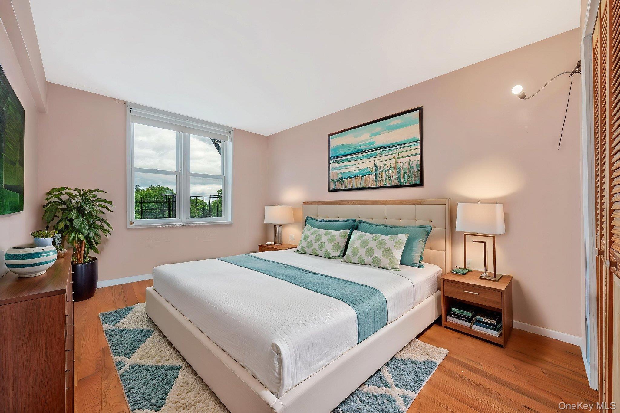 Coop Little Neck  Queens, NY 11362, MLS-950294-23