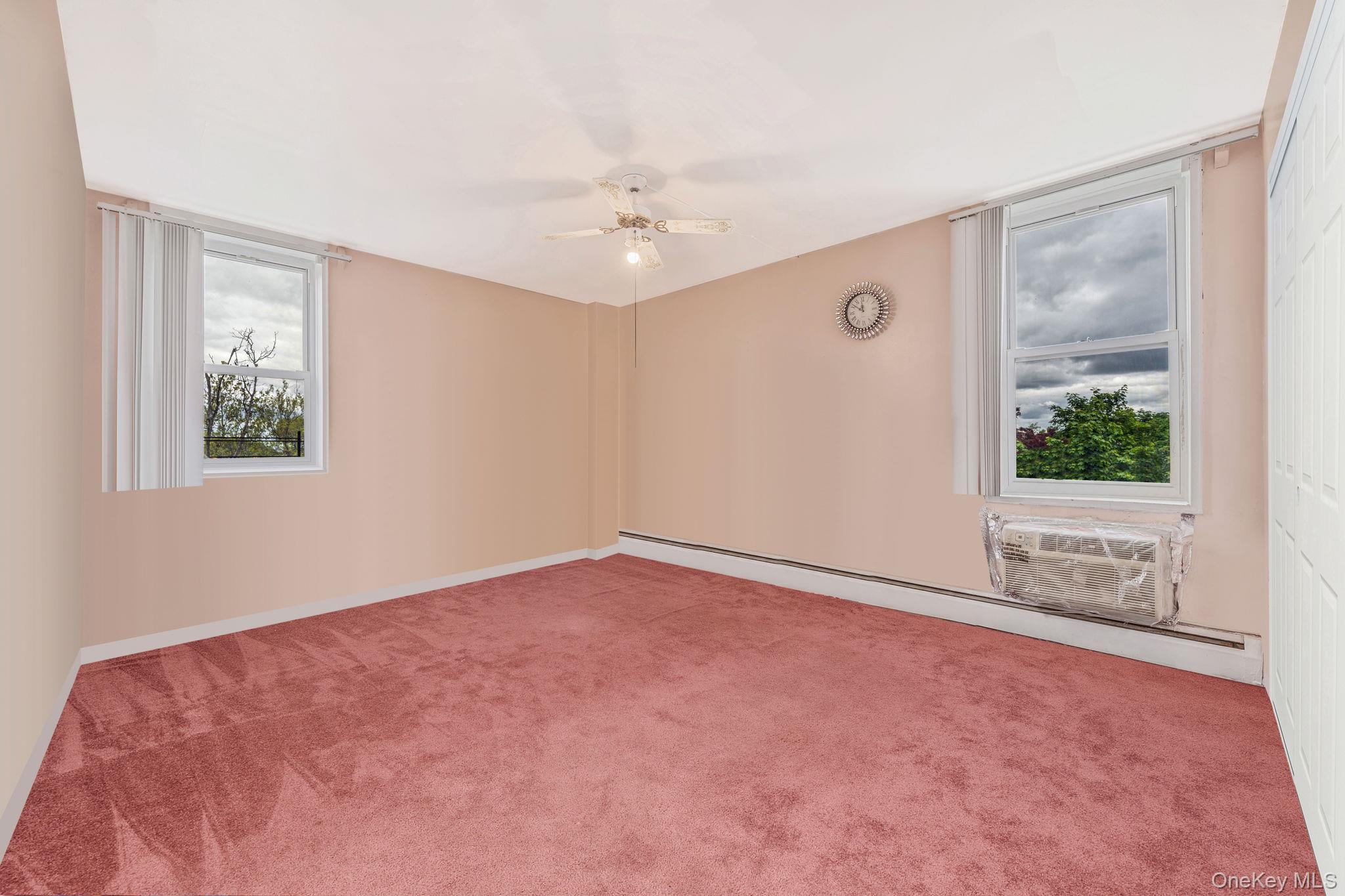 Coop Little Neck  Queens, NY 11362, MLS-950294-26