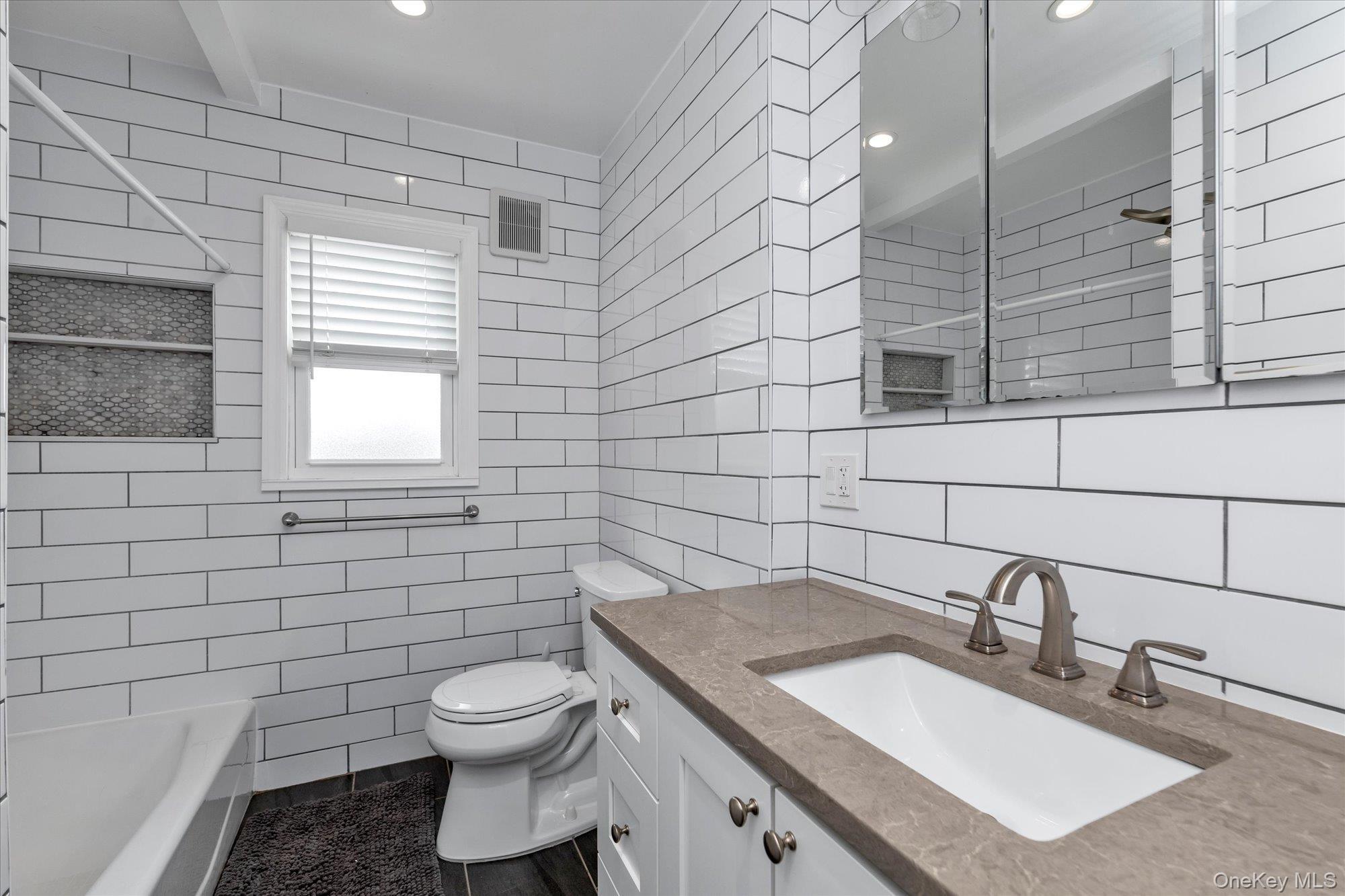 Single Family 80th  Queens, NY 11417, MLS-950295-21