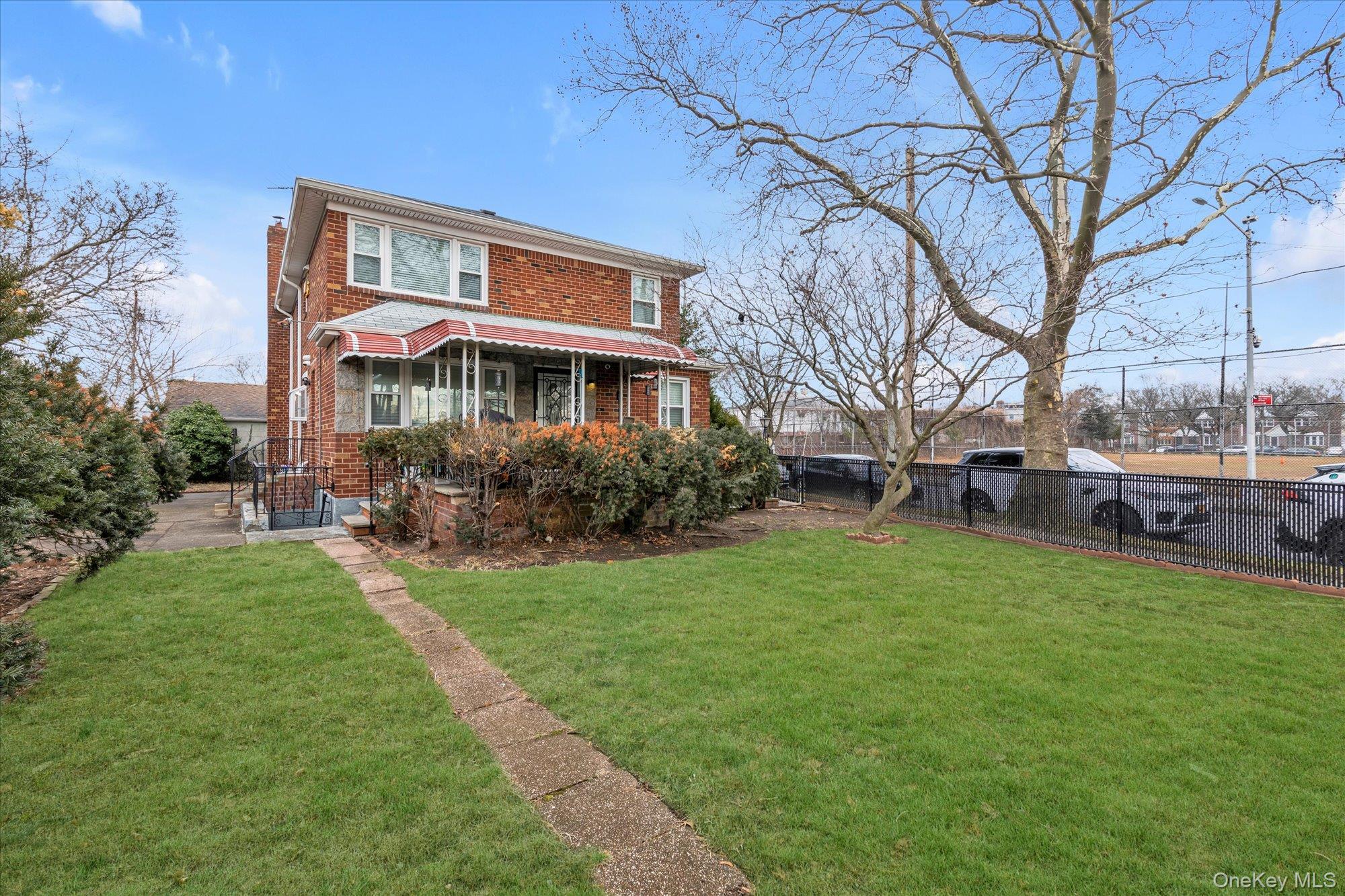 Single Family 80th  Queens, NY 11417, MLS-950295-29