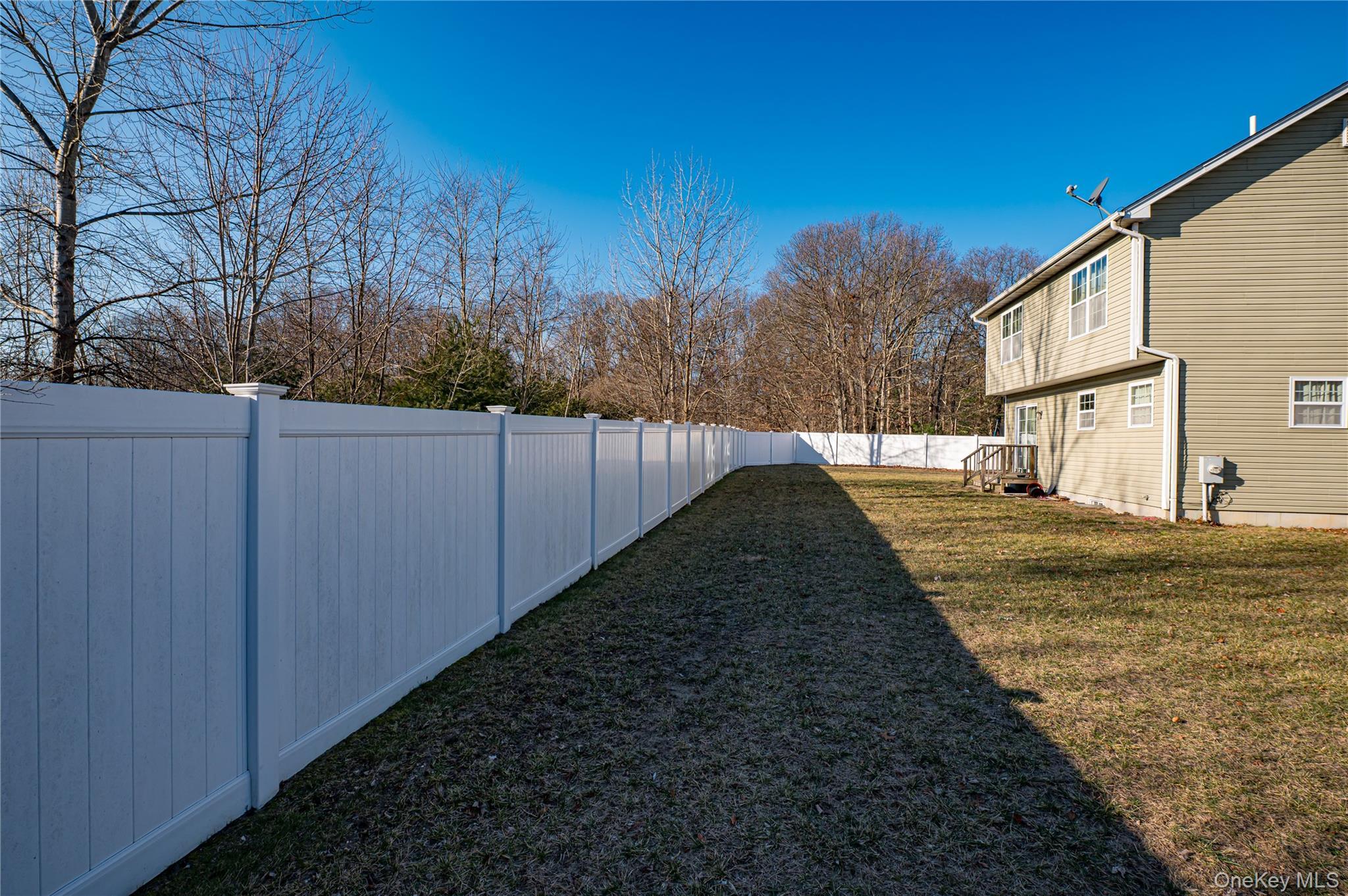 Single Family Chauncey Suffolk County, NY 11727, MLS-950335-20