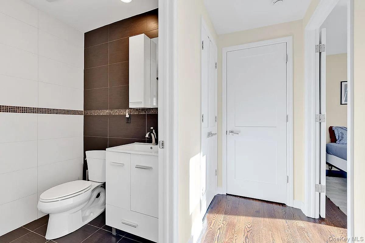 Condo Ocean  Brooklyn, NY 11235, MLS-950342-19