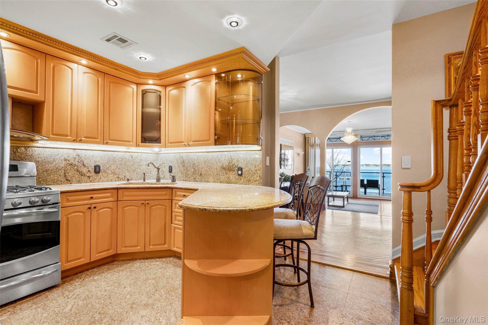 Single Family Dean Bronx, NY 10465, MLS-950356-9