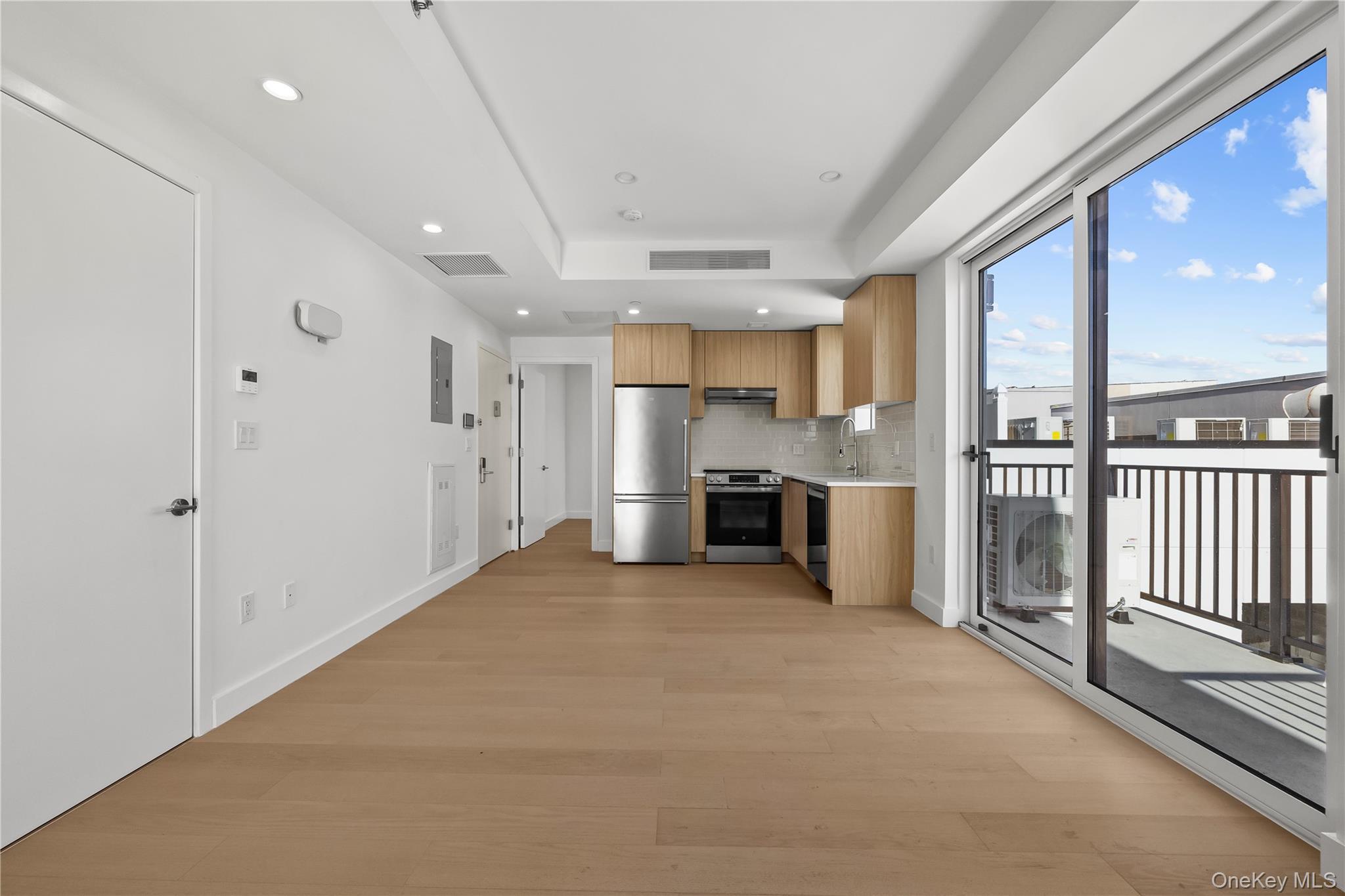 Condo Northern  Queens, NY 11354, MLS-950357-11