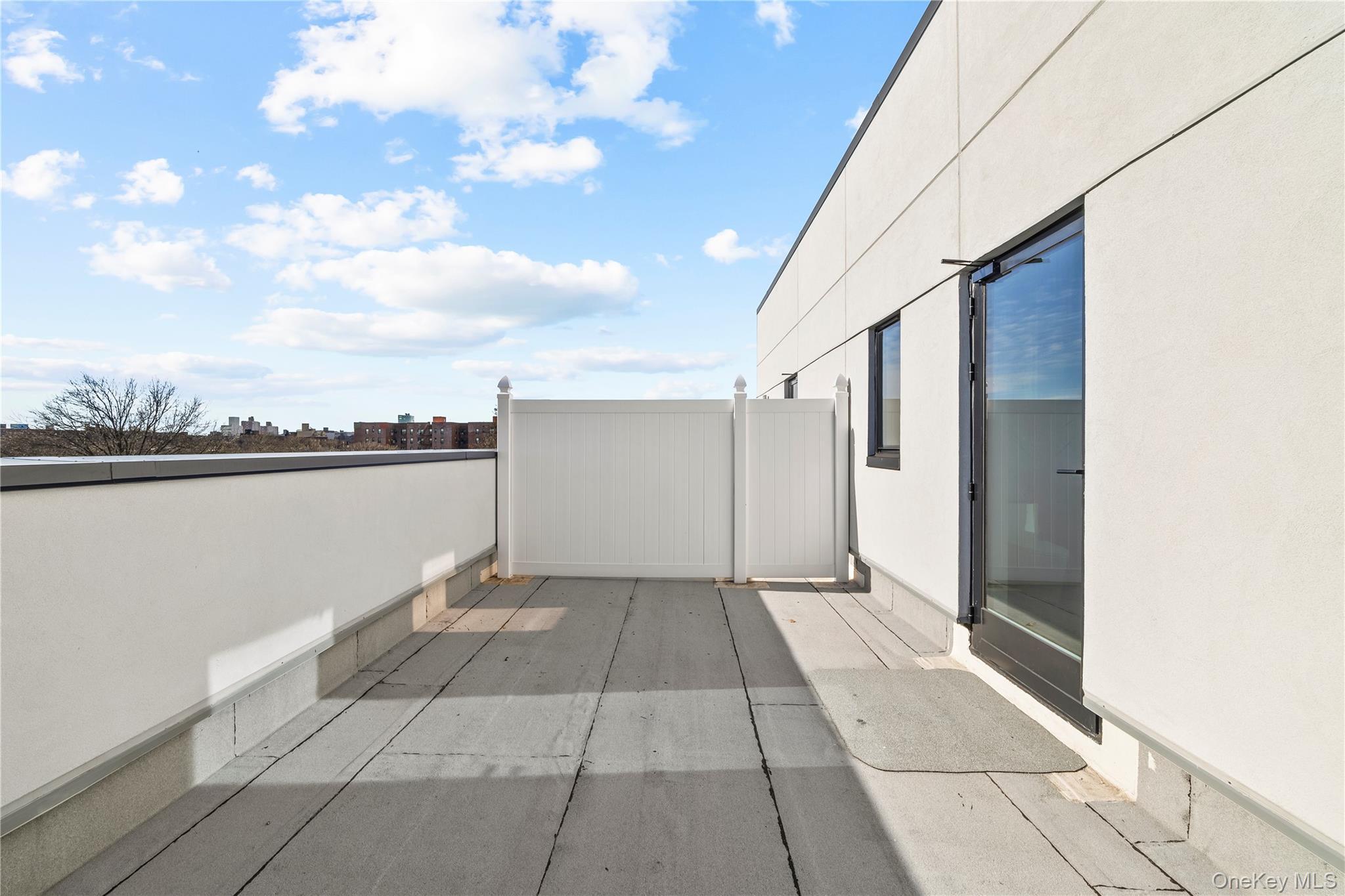 Condo Northern  Queens, NY 11354, MLS-950357-3