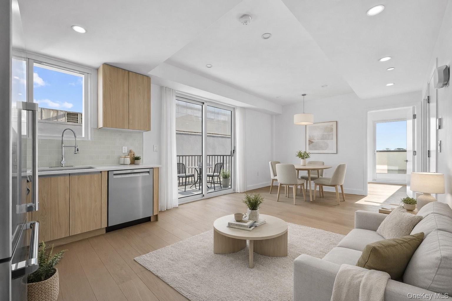 Condo Northern  Queens, NY 11354, MLS-950357-7