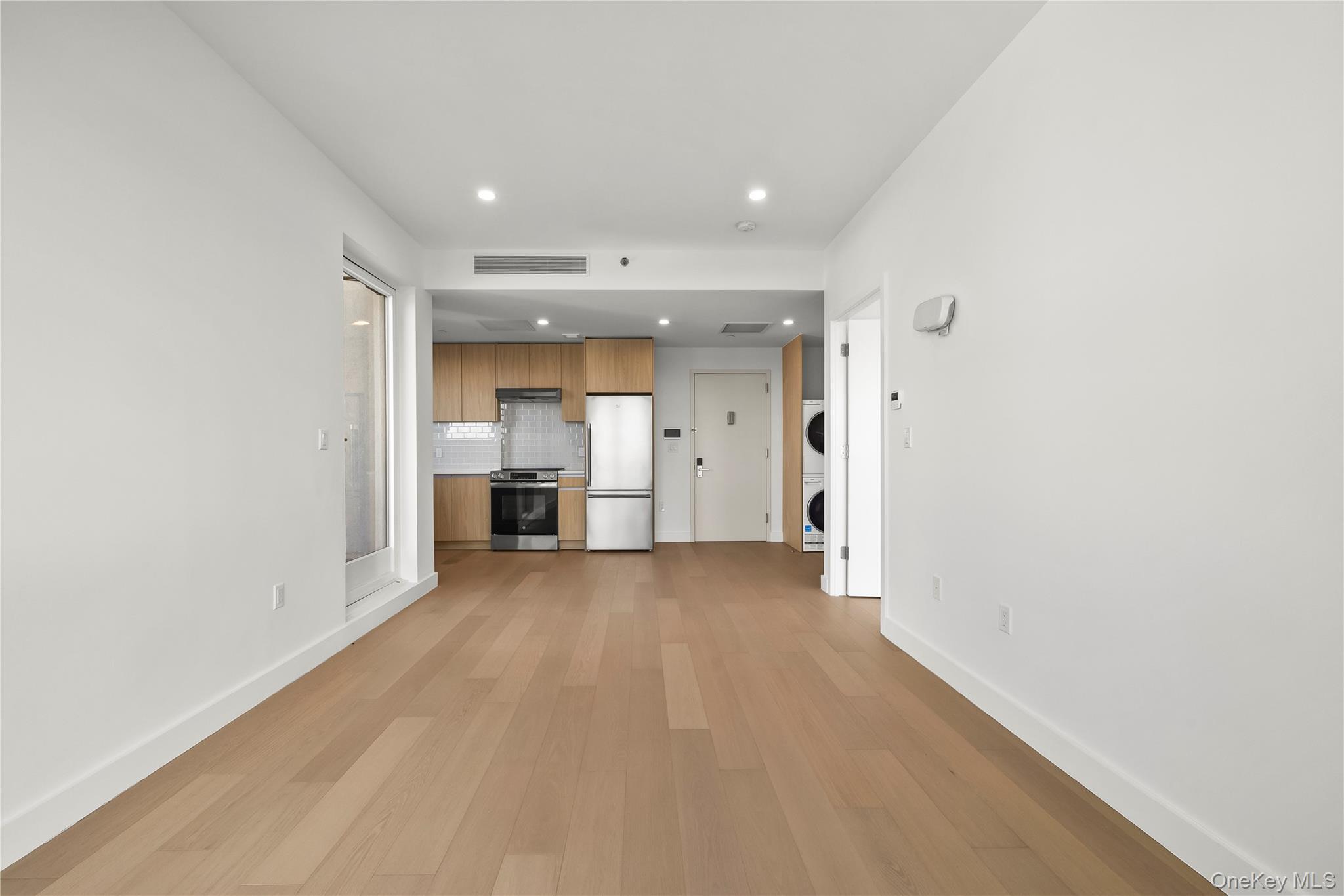 Condo Northern  Queens, NY 11354, MLS-950359-8