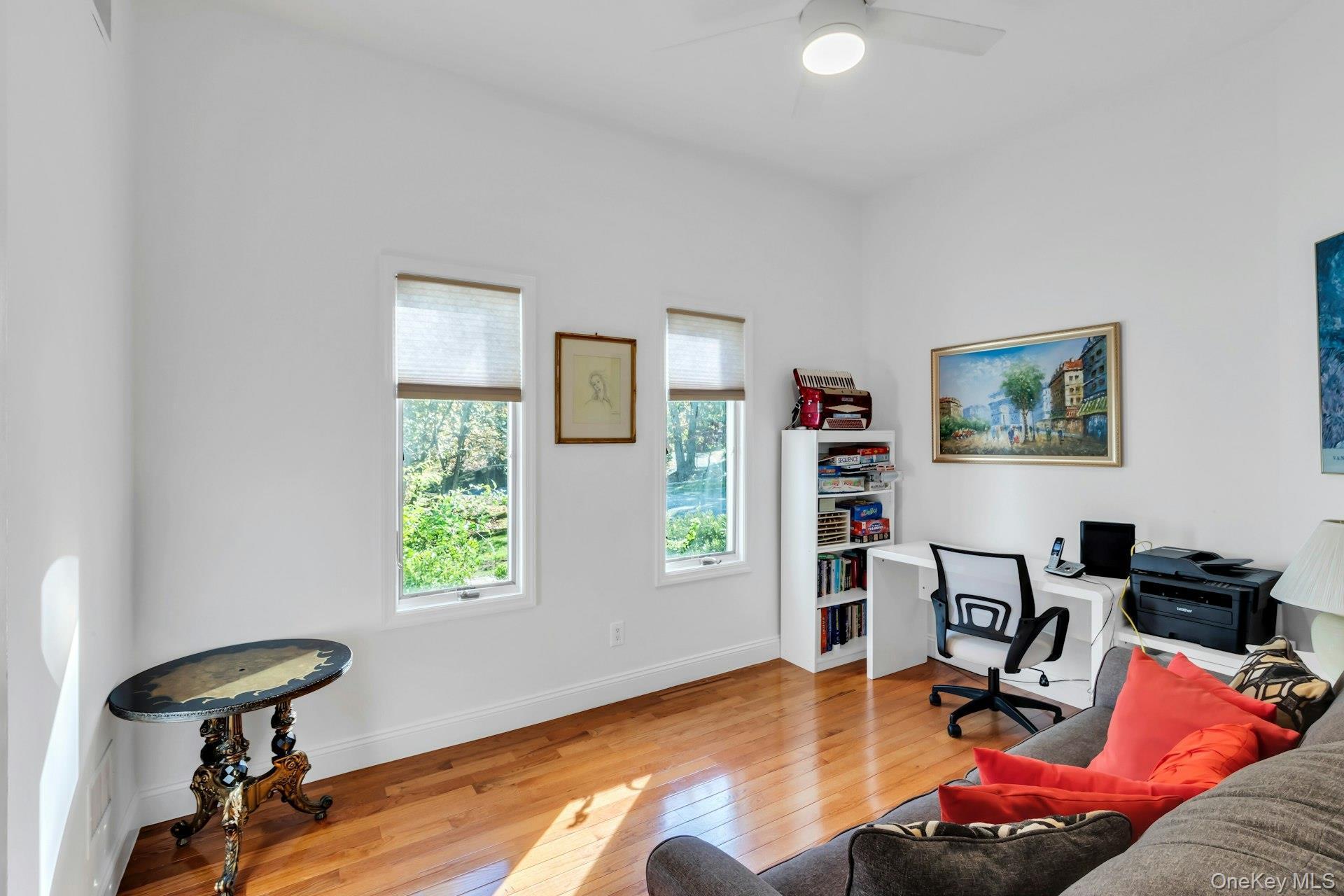 Single Family Bay Woods Drive  Suffolk County, NY 11946, MLS-950375-27