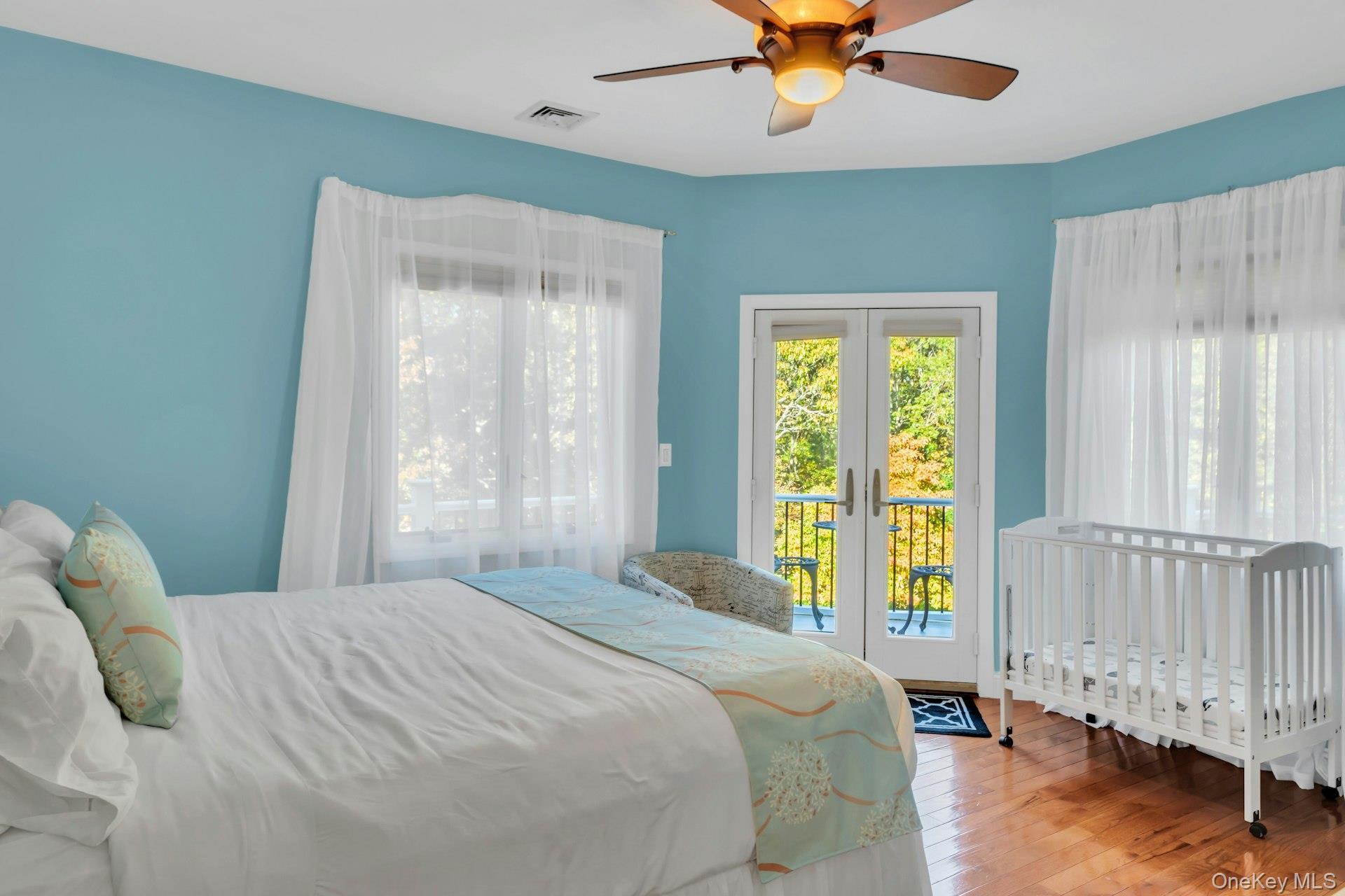 Single Family Bay Woods Drive  Suffolk County, NY 11946, MLS-950375-37