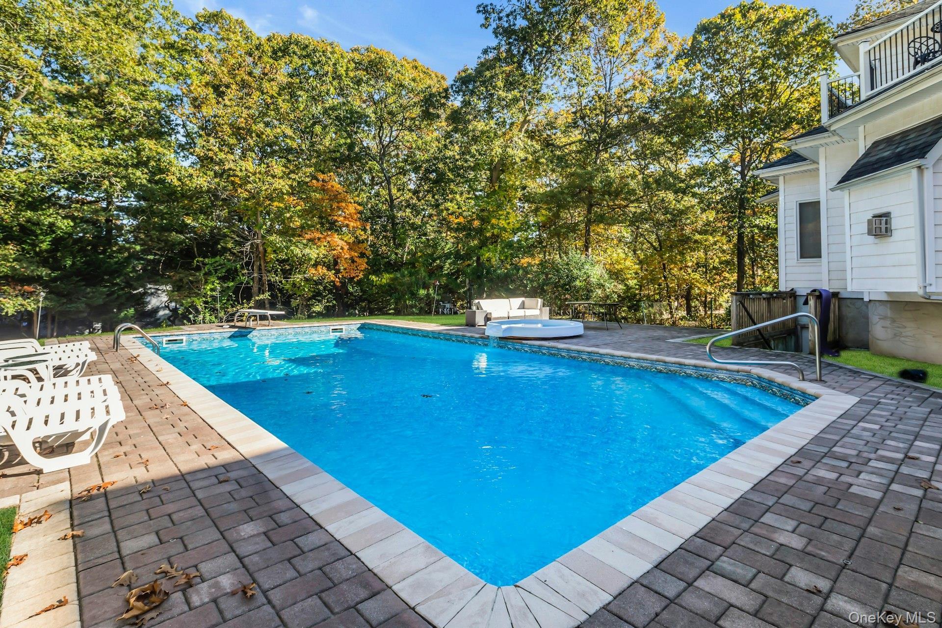 Single Family Bay Woods Drive  Suffolk County, NY 11946, MLS-950375-45