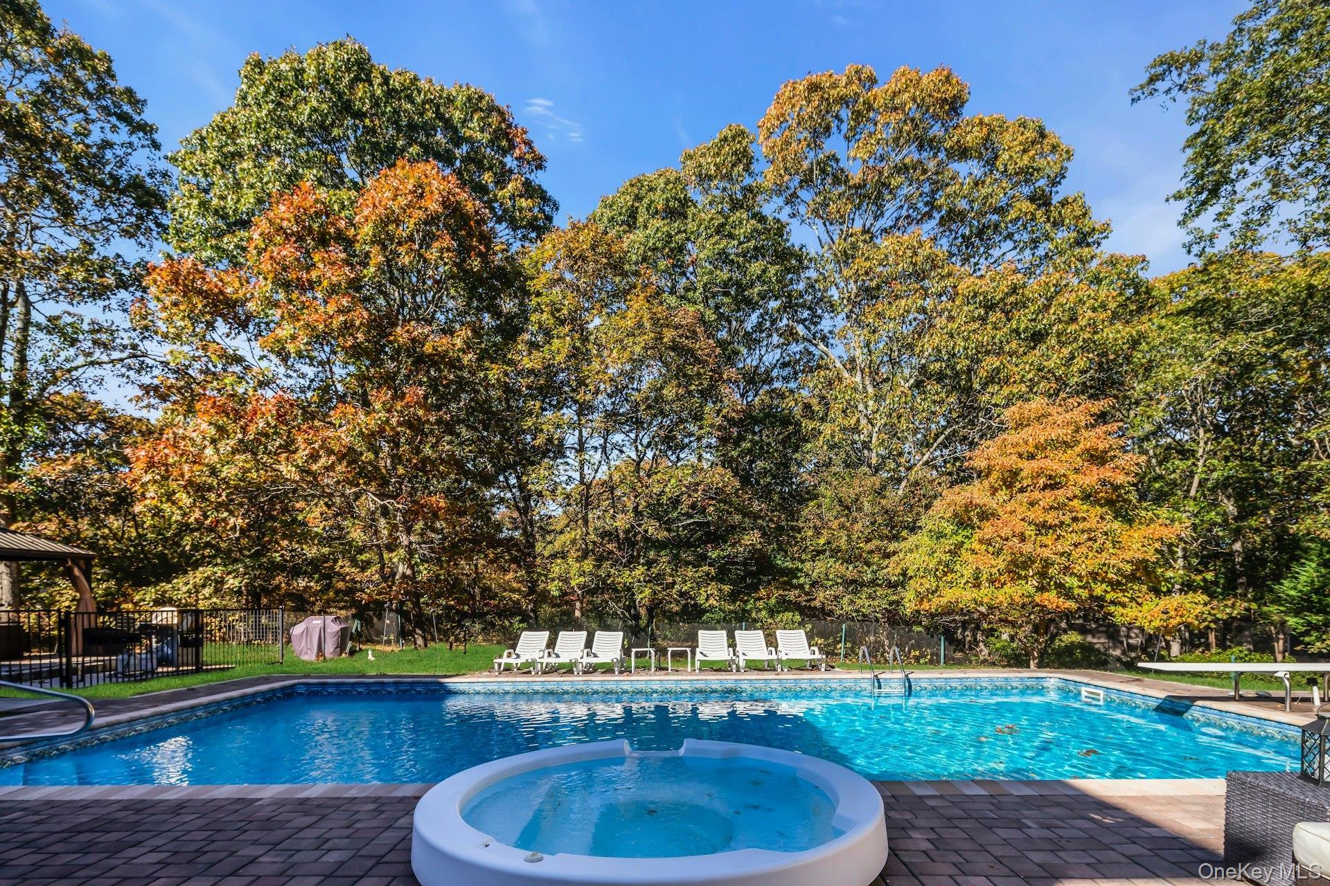 Single Family Bay Woods Drive  Suffolk County, NY 11946, MLS-950375-47