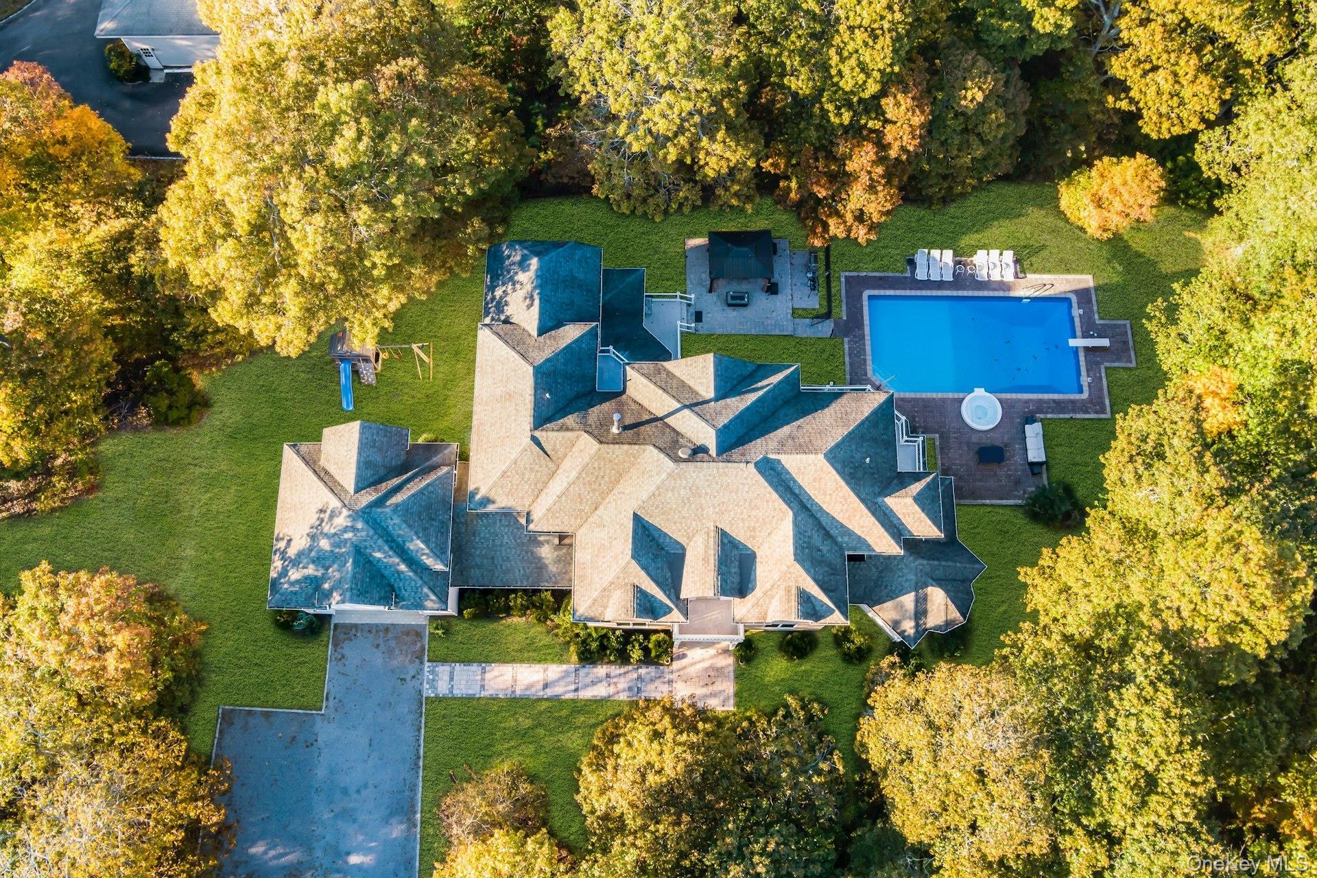Single Family Bay Woods Drive  Suffolk County, NY 11946, MLS-950375-49