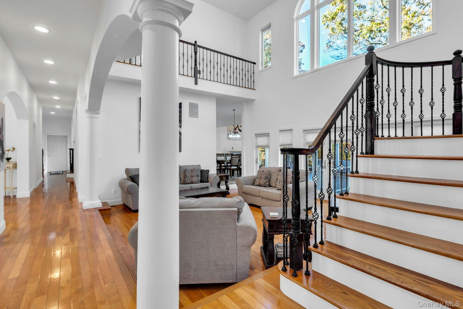 Single Family Bay Woods Drive  Suffolk County, NY 11946, MLS-950375-9