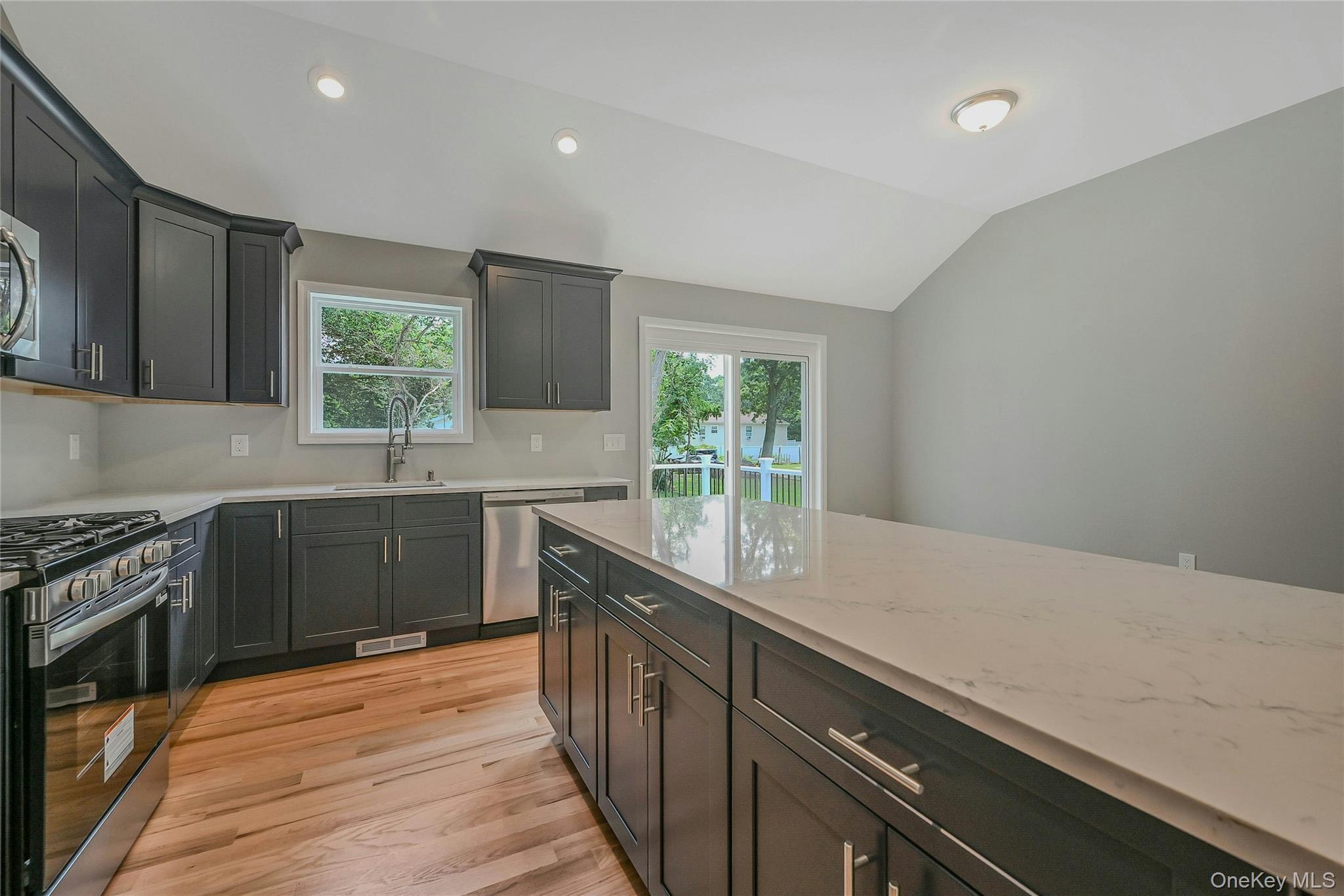 Single Family Second  Suffolk County, NY 11955, MLS-950404-16