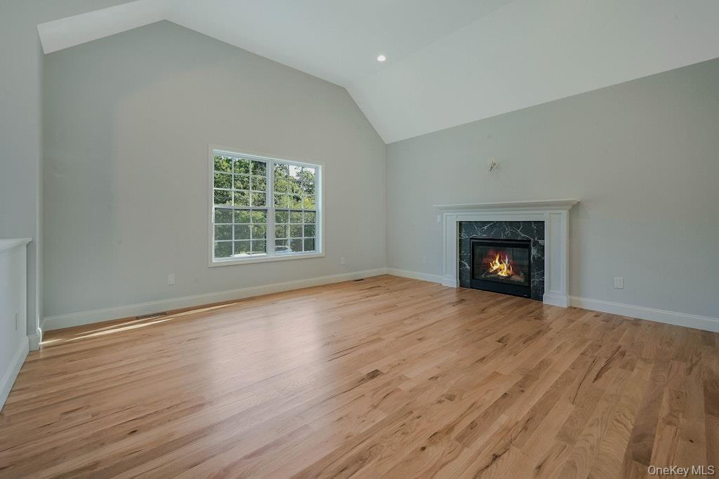 Single Family Second  Suffolk County, NY 11955, MLS-950404-4