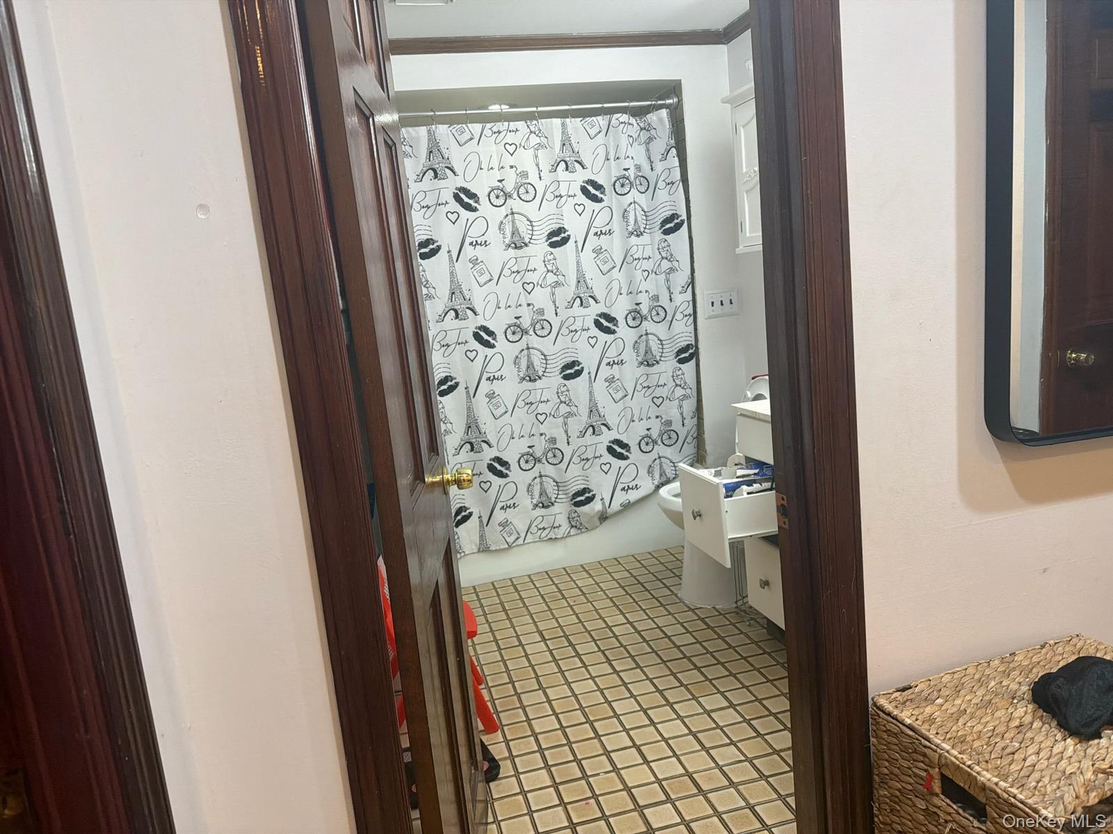 Single Family Calhoun  Bronx, NY 10465, MLS-950421-11