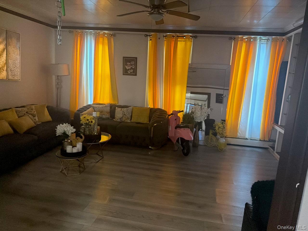 Single Family Calhoun  Bronx, NY 10465, MLS-950421-7