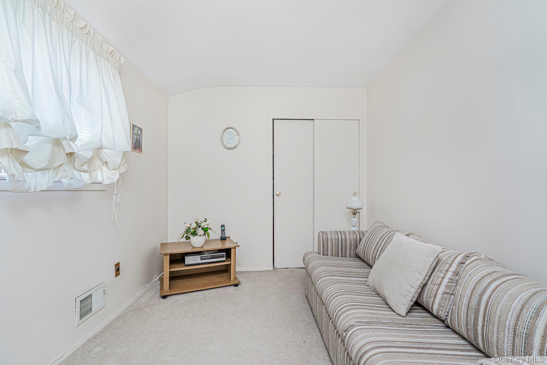 Single Family Ironwood  Staten Island, NY 10308, MLS-950479-17