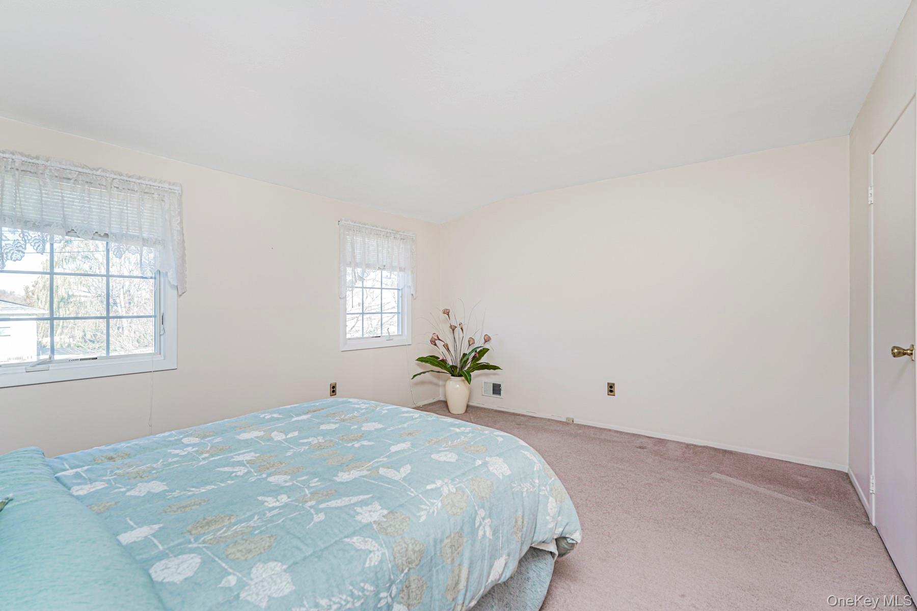 Single Family Ironwood  Staten Island, NY 10308, MLS-950479-19