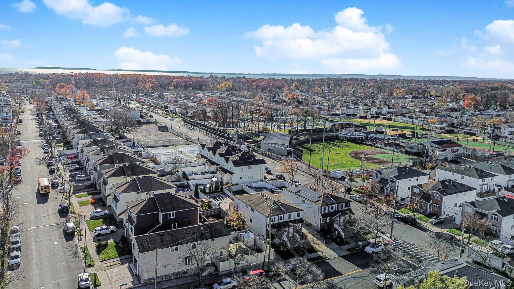 Single Family Ironwood  Staten Island, NY 10308, MLS-950479-2