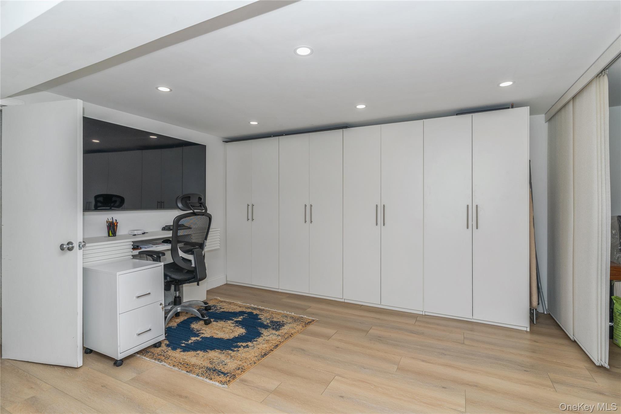 Single Family 60th  Queens, NY 11355, MLS-950545-20