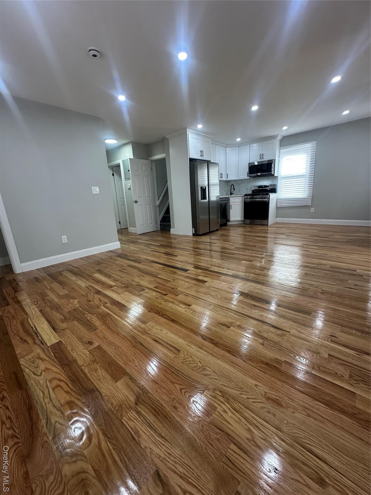 Single Family 183rd Queens, NY 11413, MLS-950582-17