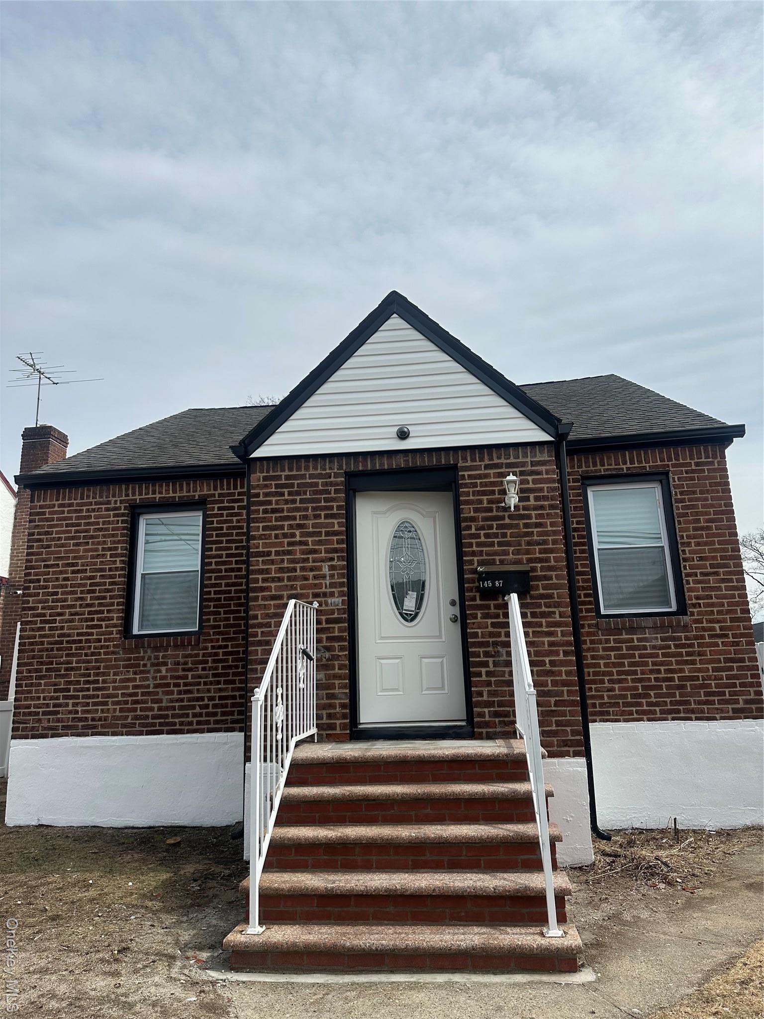 Single Family 183rd Queens, NY 11413, MLS-950582-2