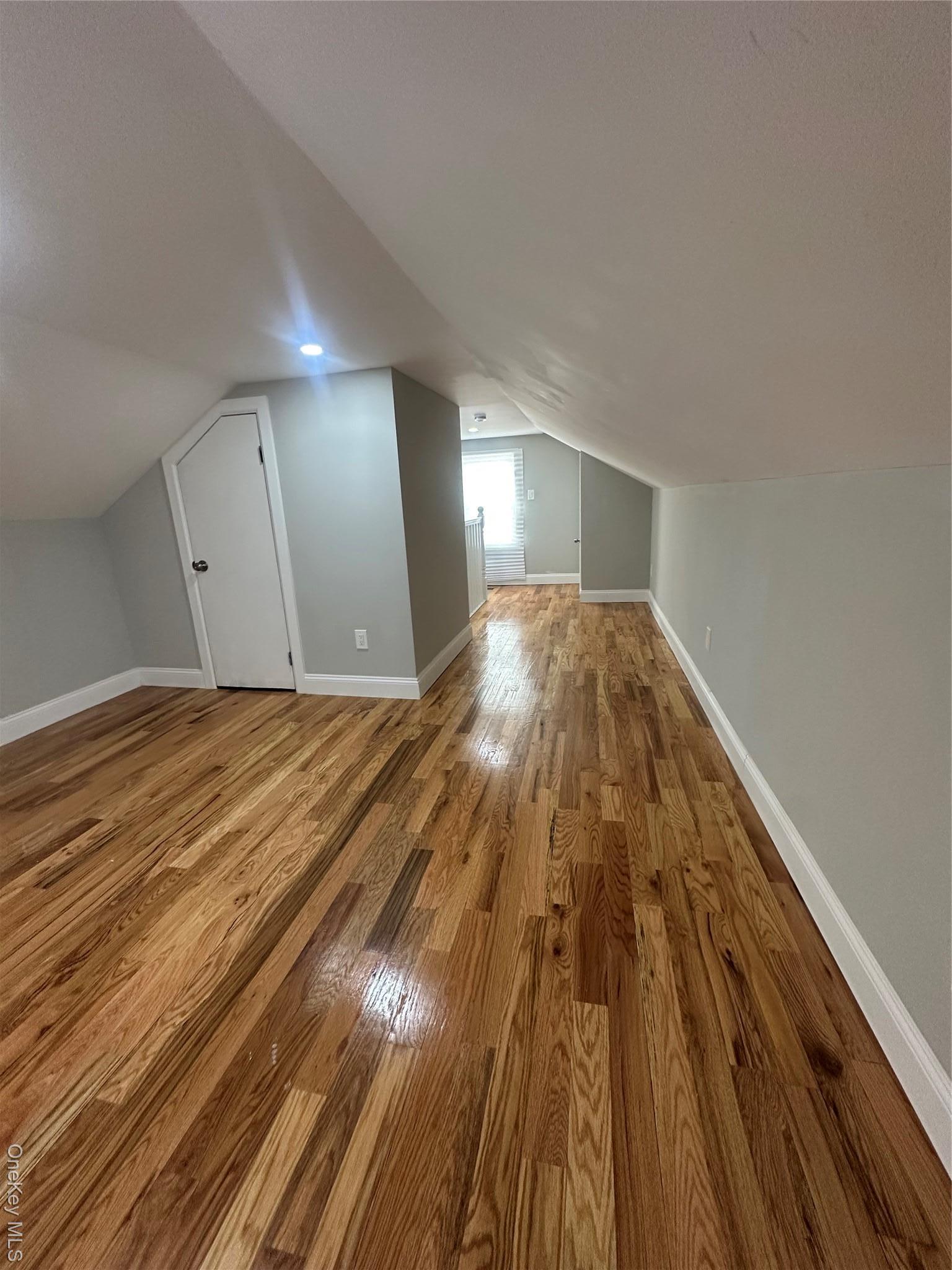 Single Family 183rd Queens, NY 11413, MLS-950582-21