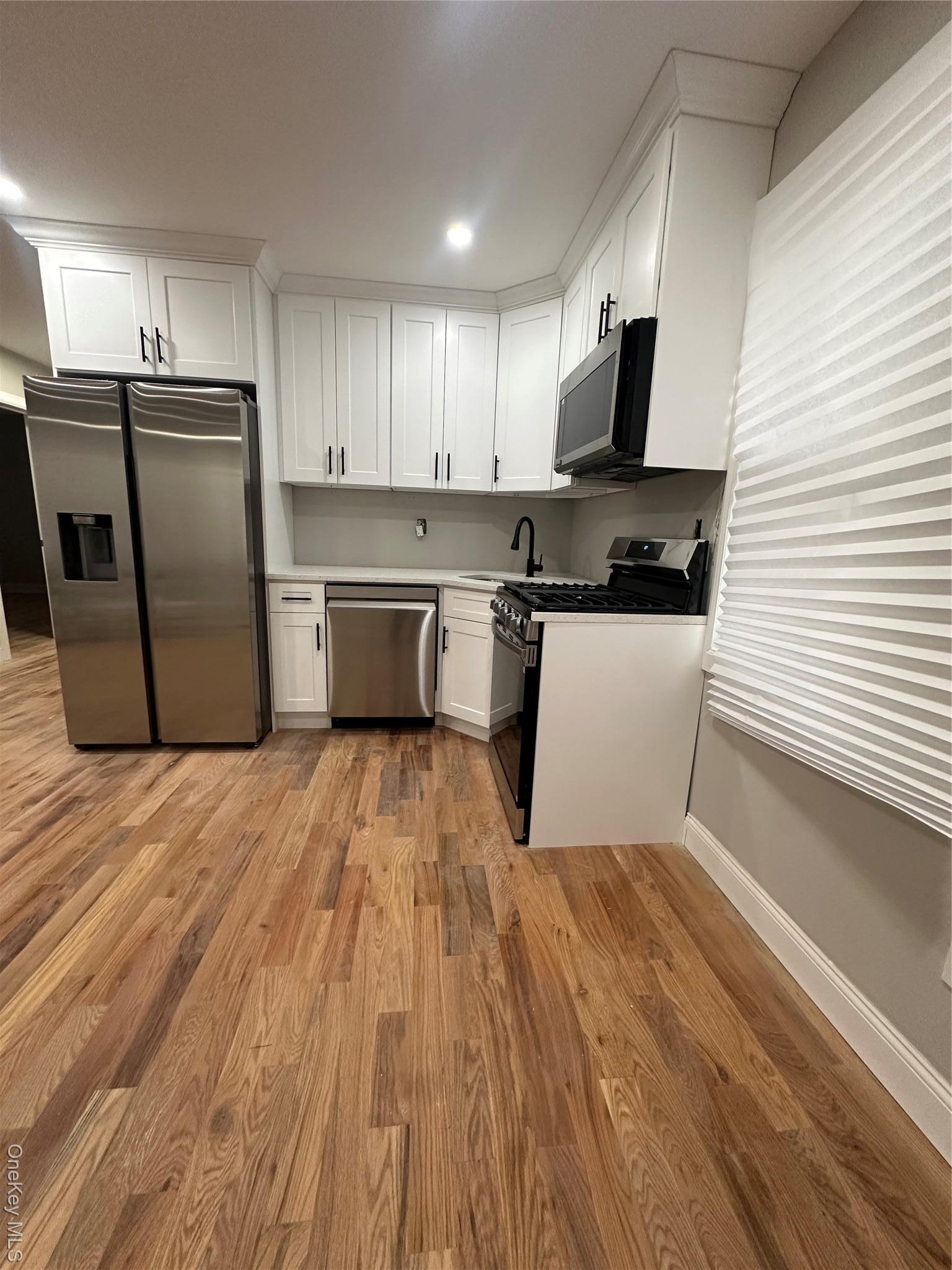 Single Family 183rd Queens, NY 11413, MLS-950582-3