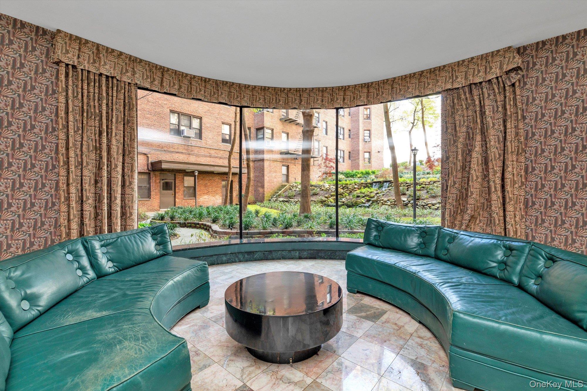 Coop Yellowstone  Queens, NY 11375, MLS-950595-16