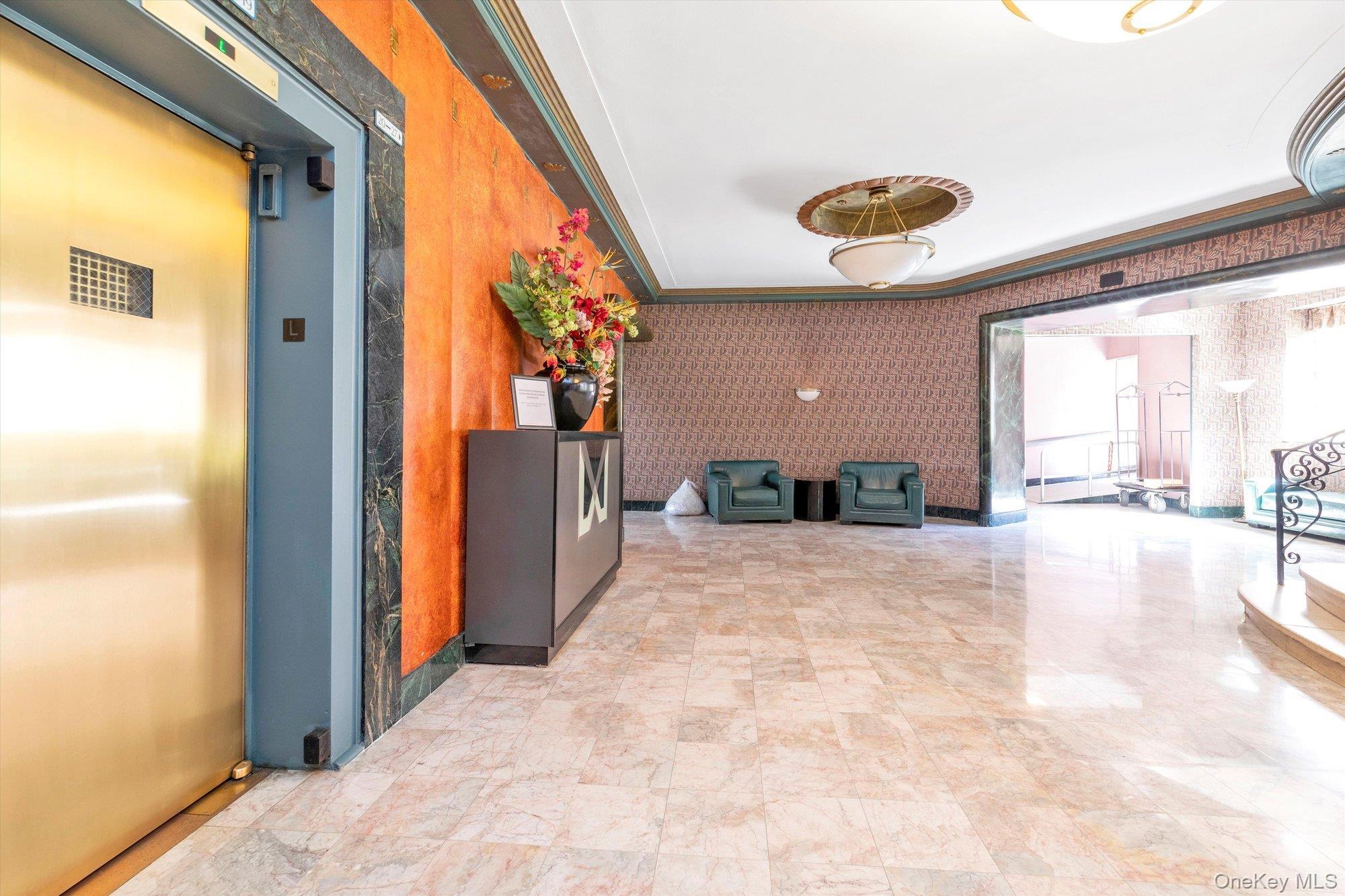 Coop Yellowstone  Queens, NY 11375, MLS-950595-2