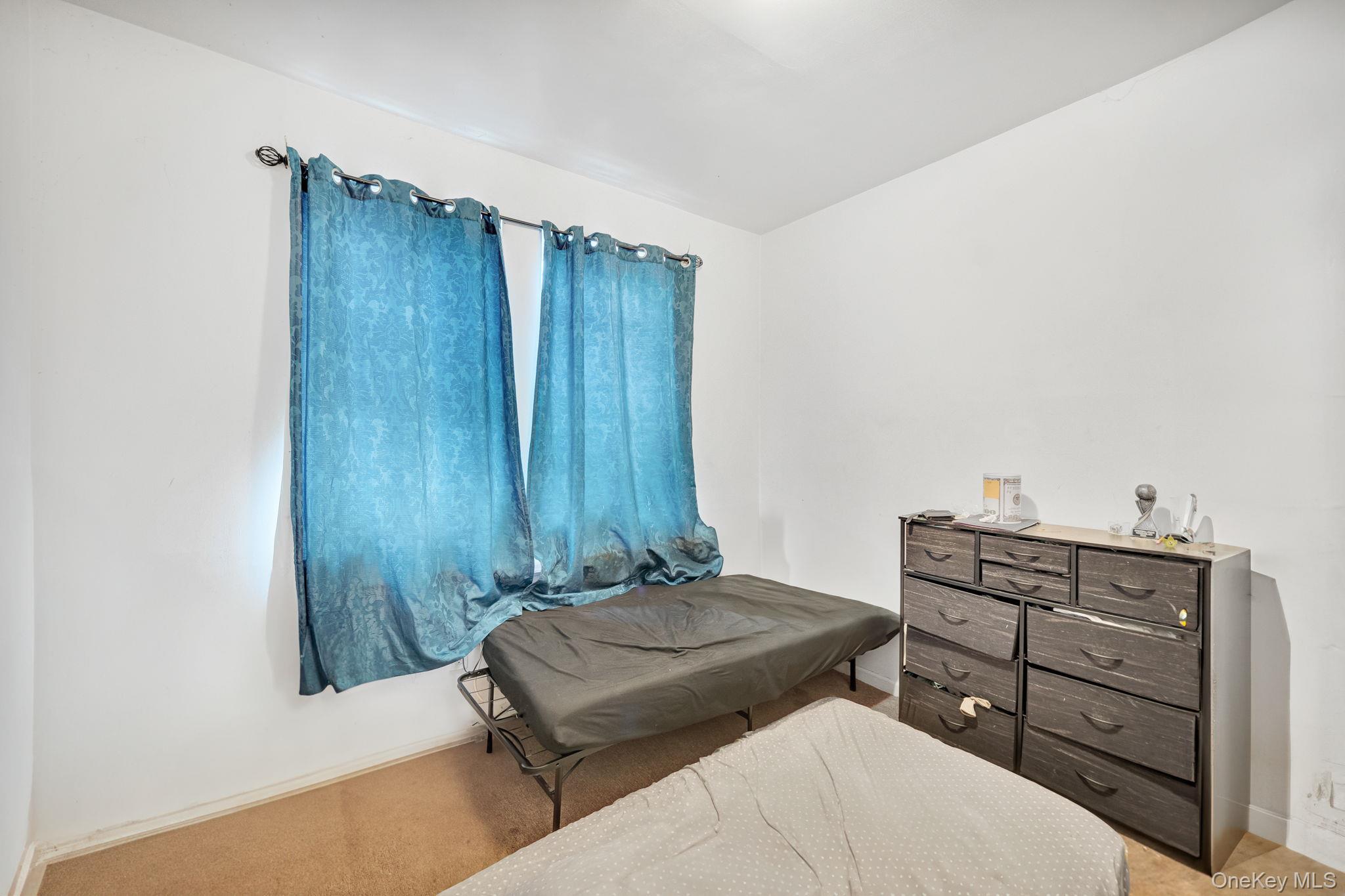 Single Family Osbourne  Bronx, NY 10453, MLS-950603-5