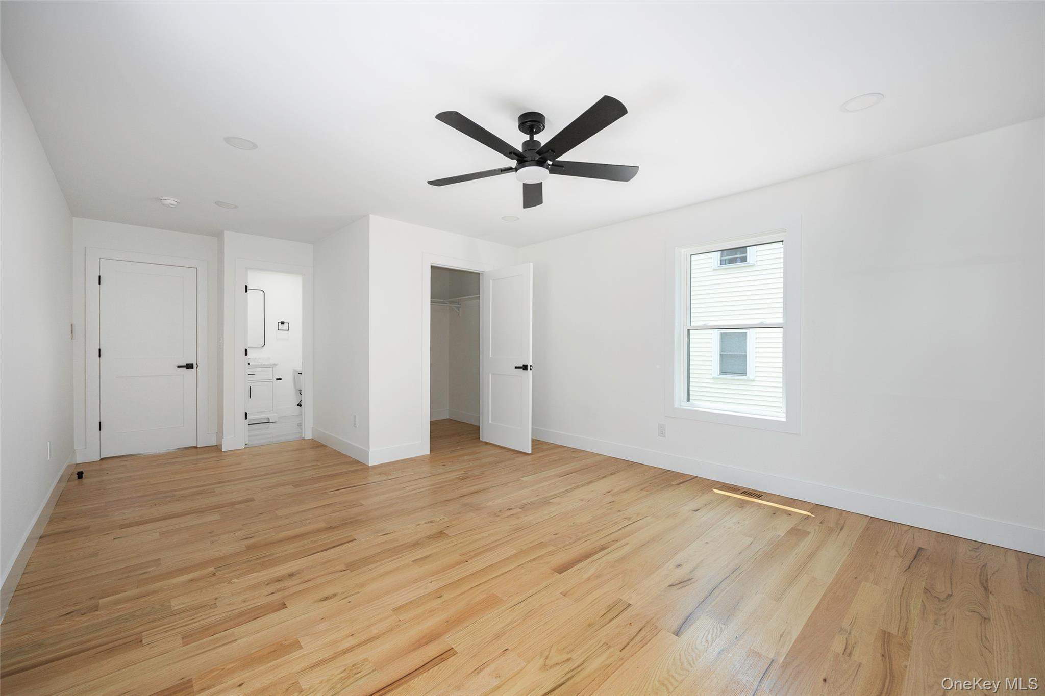 Single Family Broadway  Dutchess County, NY 12571, MLS-950607-14